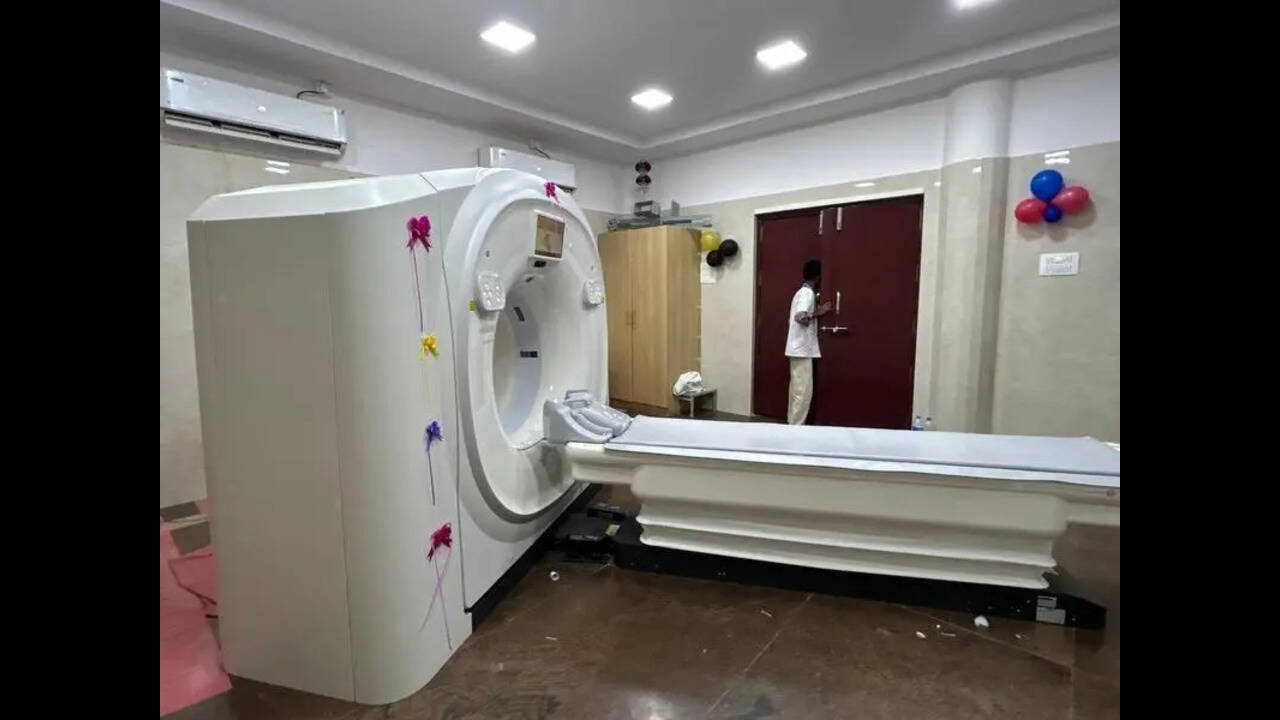 KMC-RI installs second CT scan machine to reduce patient wait times ...