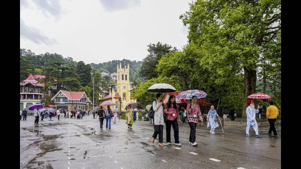 Rainfall brings down temperature in HP