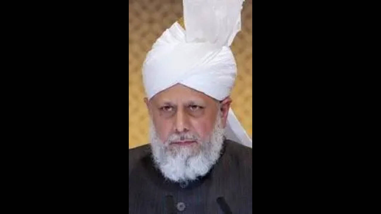 Embrace science, logic to counter misconceptions: Ahmadiyya leader