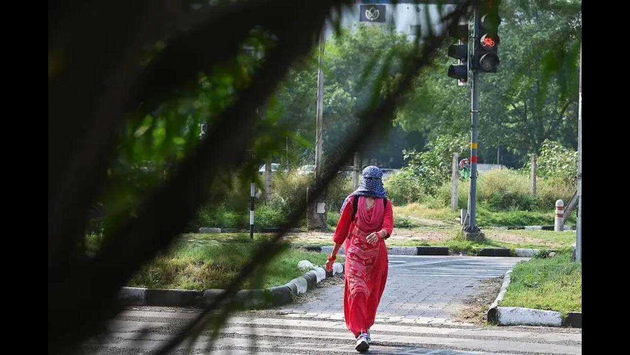 Brace for rain, thunderstorm again on May 11, 12: Weather dept