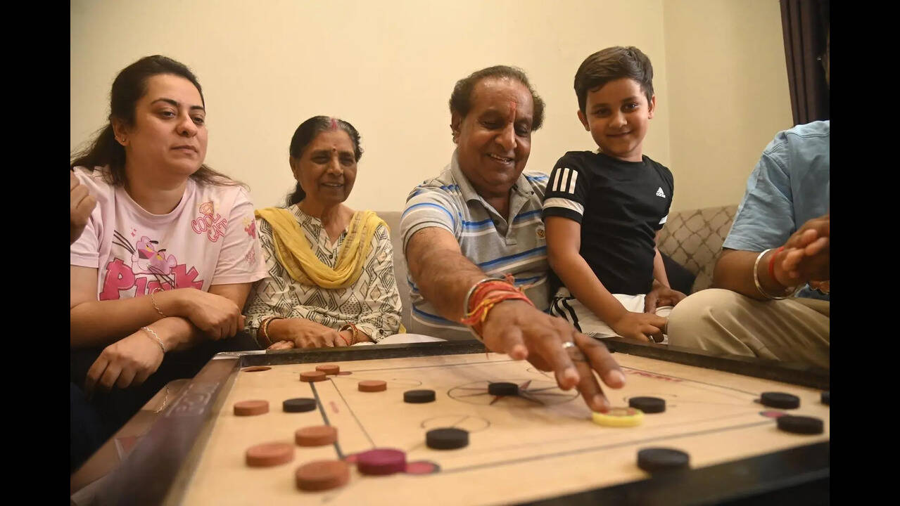 Post-poll day: BJP candidate relaxes, Cong rival stays on edge