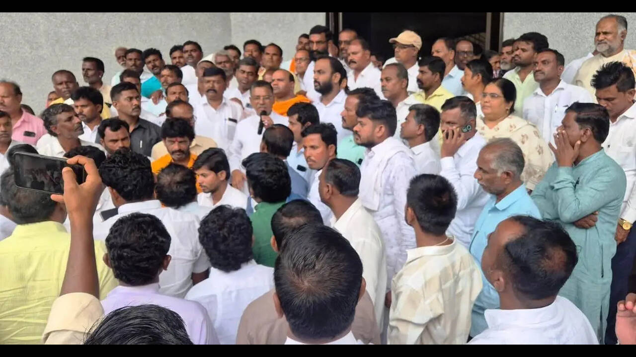Valmiki leaders call for urgent action on stalled reservation law