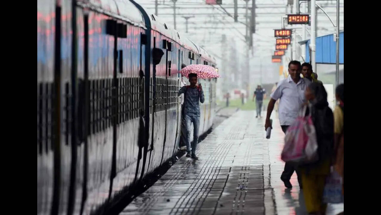 Ateli gets halt for Daurai-Tanakpur Express