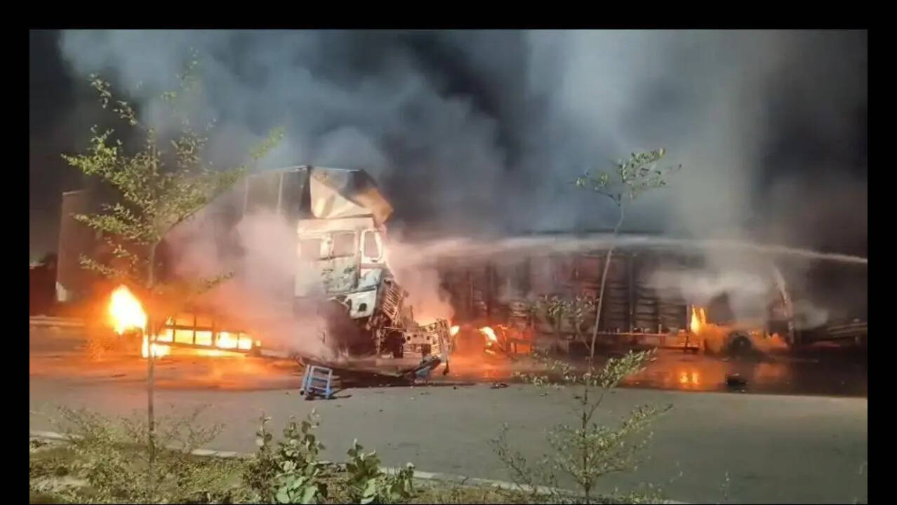 Truck goes up in flames after KMP crash, driver burns to death