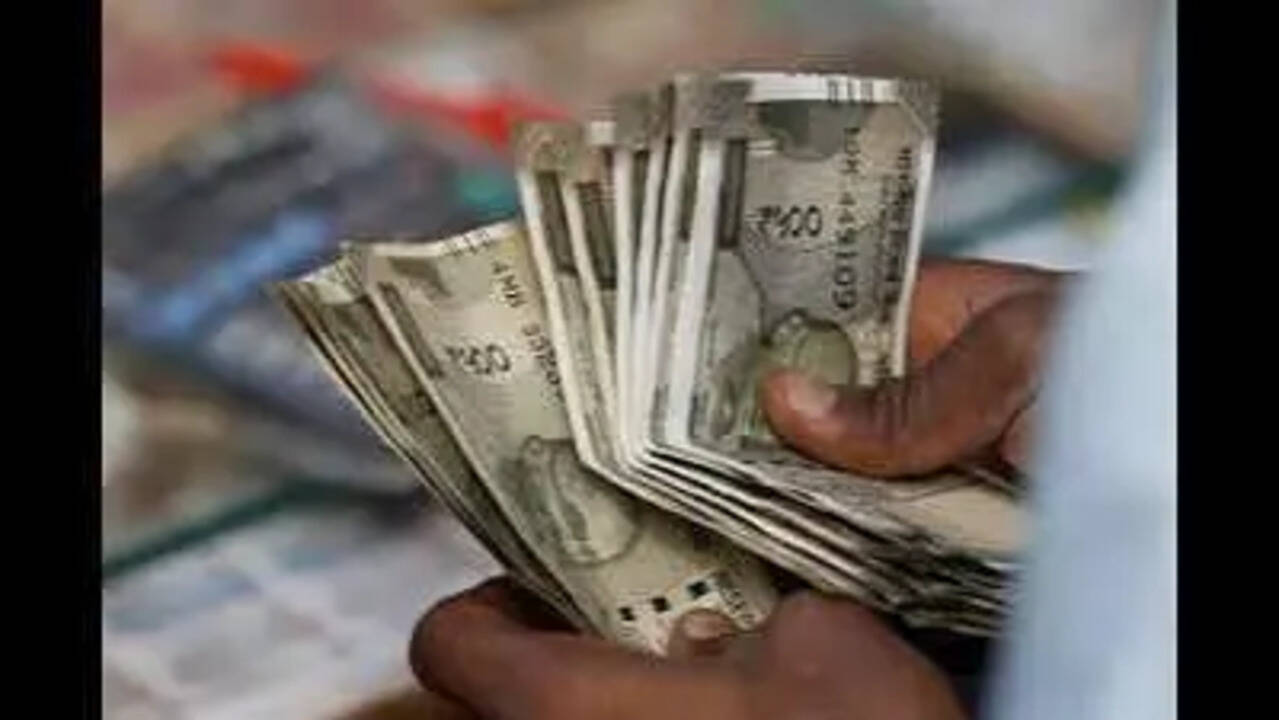 Man held for extorting money from Mumbai paneer seller over defamatory reel