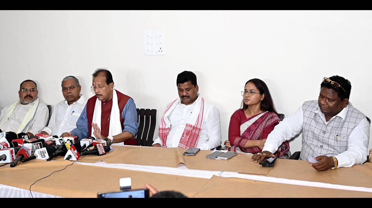 Jharkhand Polls Highlight Tensions Over Alleged Betrayal