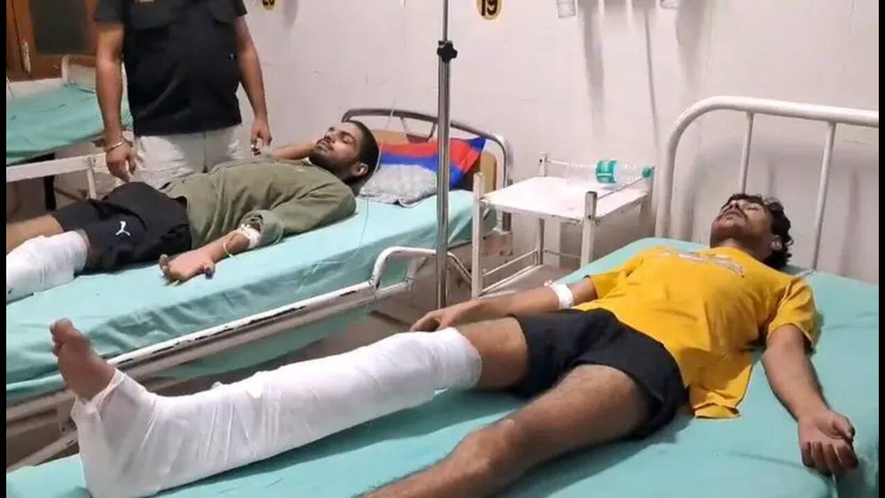 Two wanted criminals injured in Rewari encounter