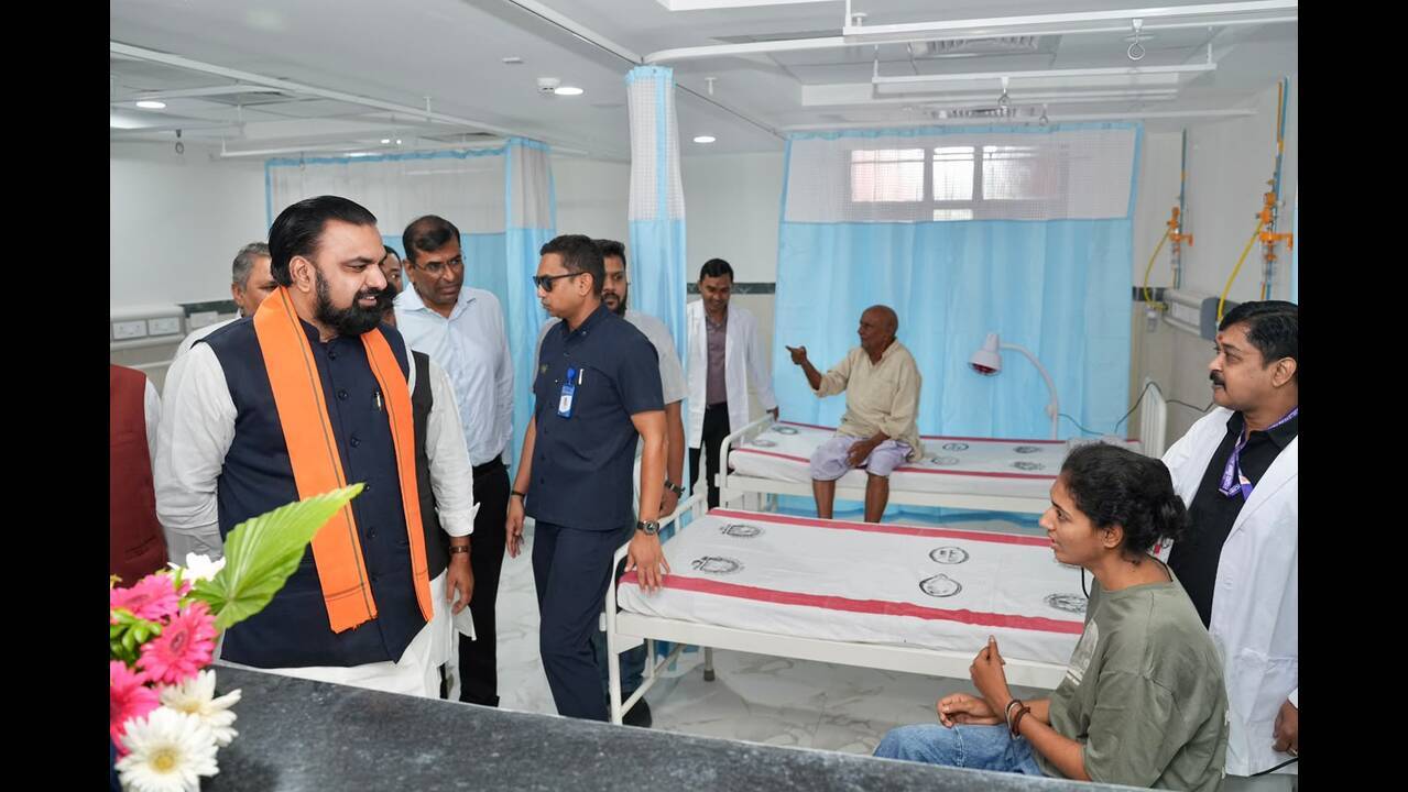 CM inaugurates new building of 400-bed orthopaedic hospital at LNJP