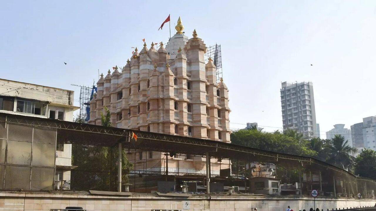 Uddhav Thackeray offers resignation amid Shiv Sena UBT MP revolt | Quick Digest