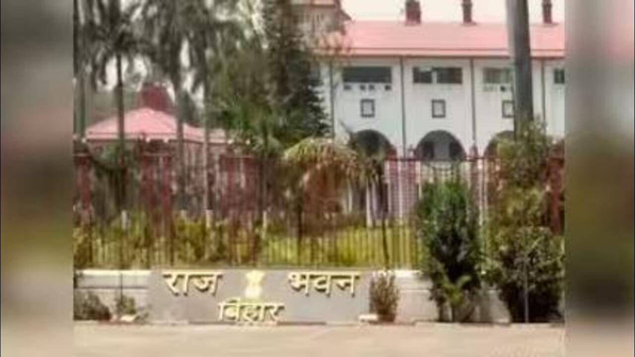 Lok Bhawan unveils annual teachers’ training plan for universities
