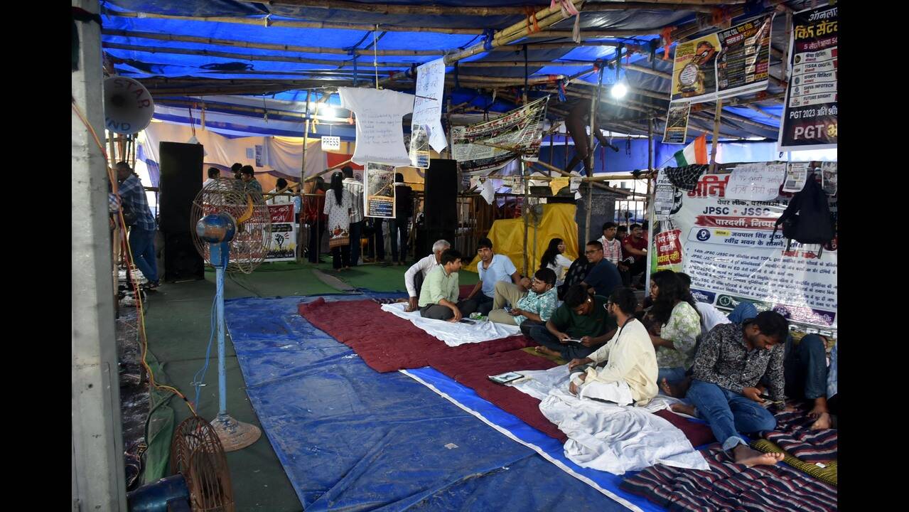 Aspirants to take out tiranga march today over recruitment exam ‘irregularities’