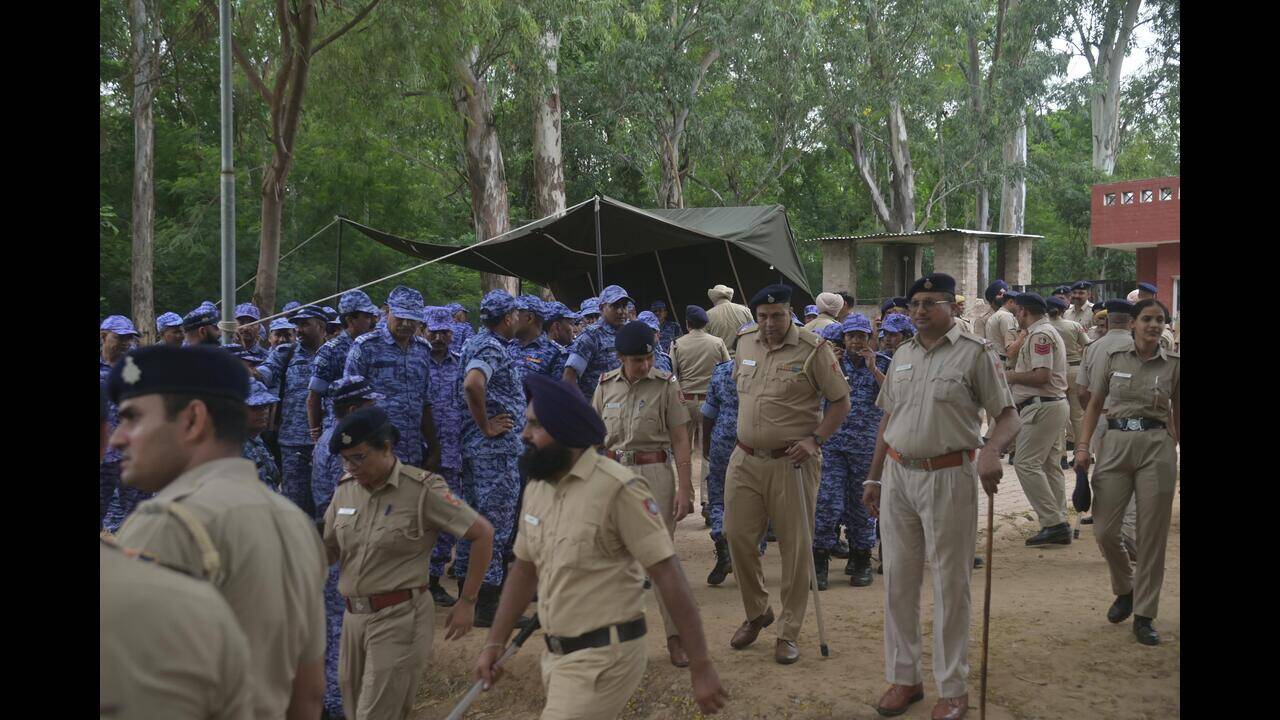 3,000 cops deployed as protest call puts city on alert