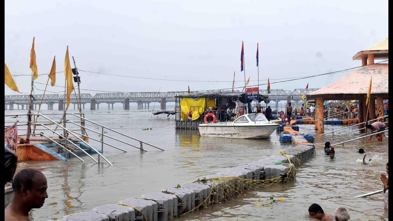 Water levels surge in Ganga, Yamuna; flood-prone areas on watch in Prayagraj