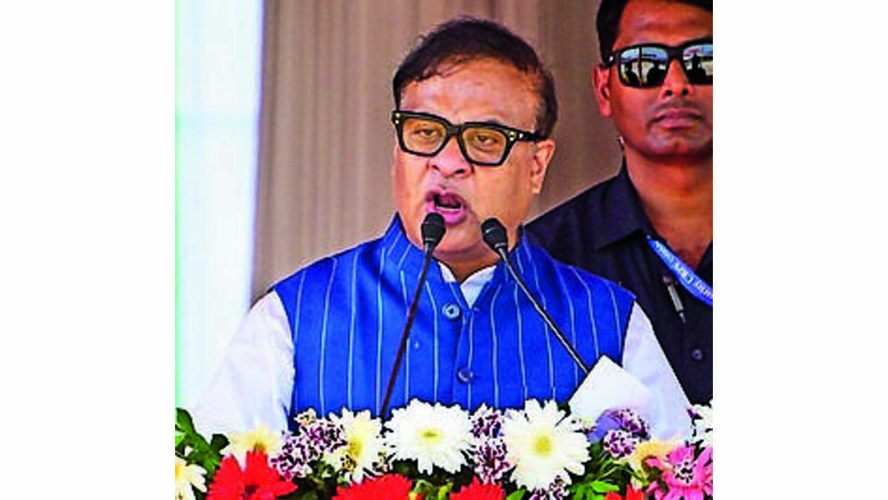 Sonia, Rahul anti-nationals, Chidambaram a pure Naxal: Himanta