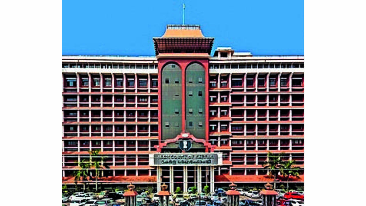Muthanga violence: Kerala HC grants bail to Geethanandan, three other convicts