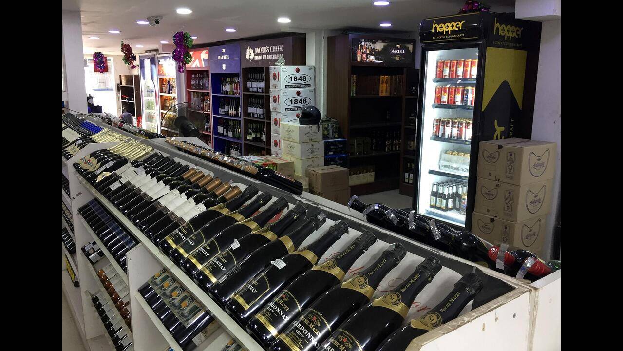 Tasmac to directly pay EB bills of liquor shops to curb MRP violation