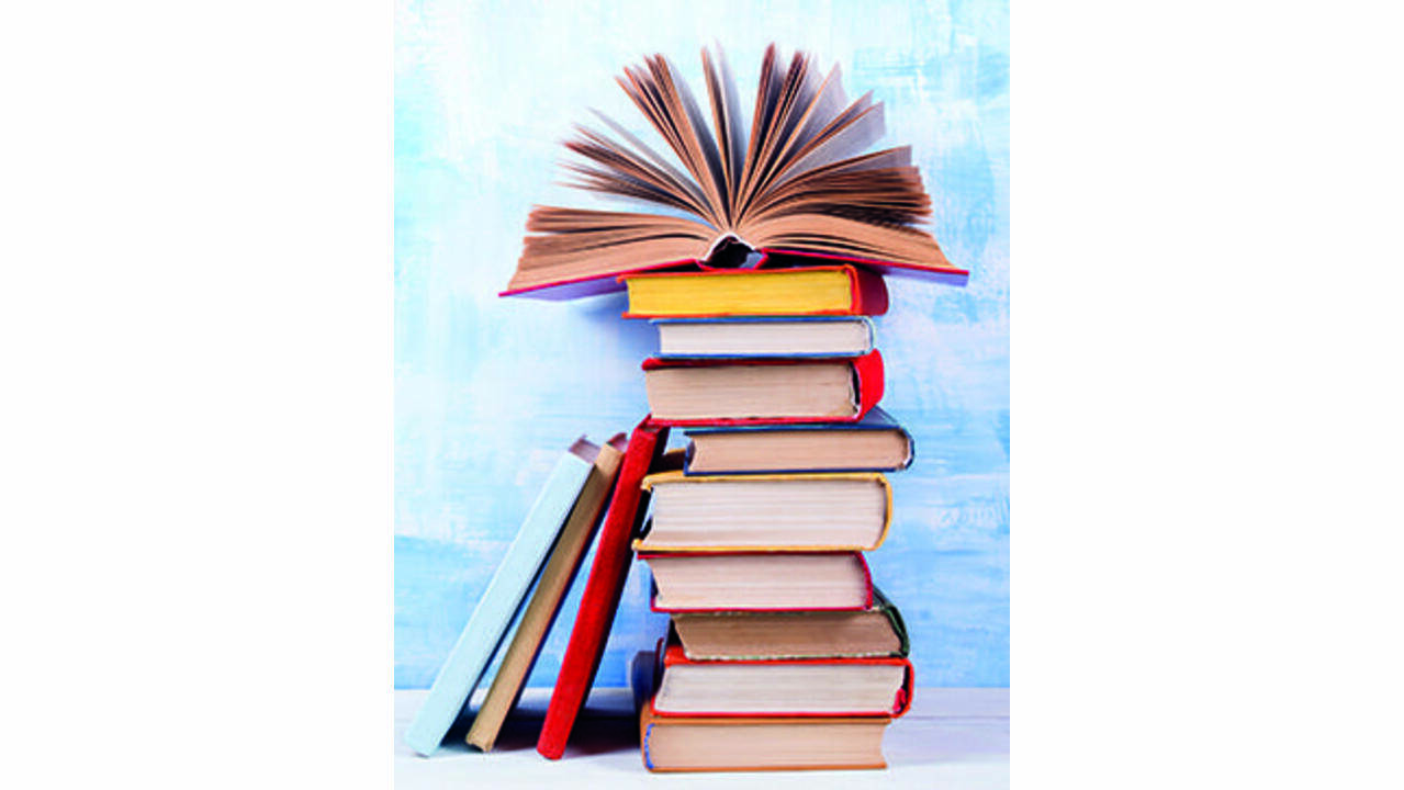 Father, daughter finish among top 3 in HPU LLB merit list