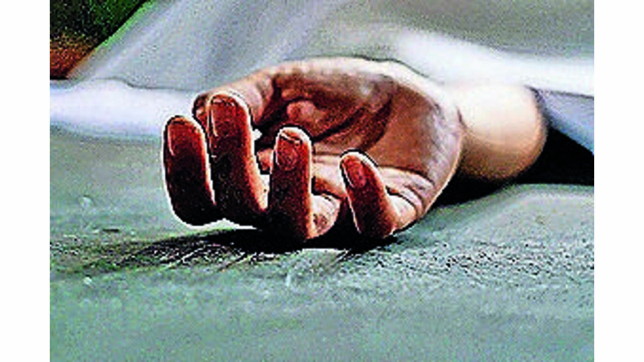 Showroom owner shoots self, kin claims harassment over loan repayment