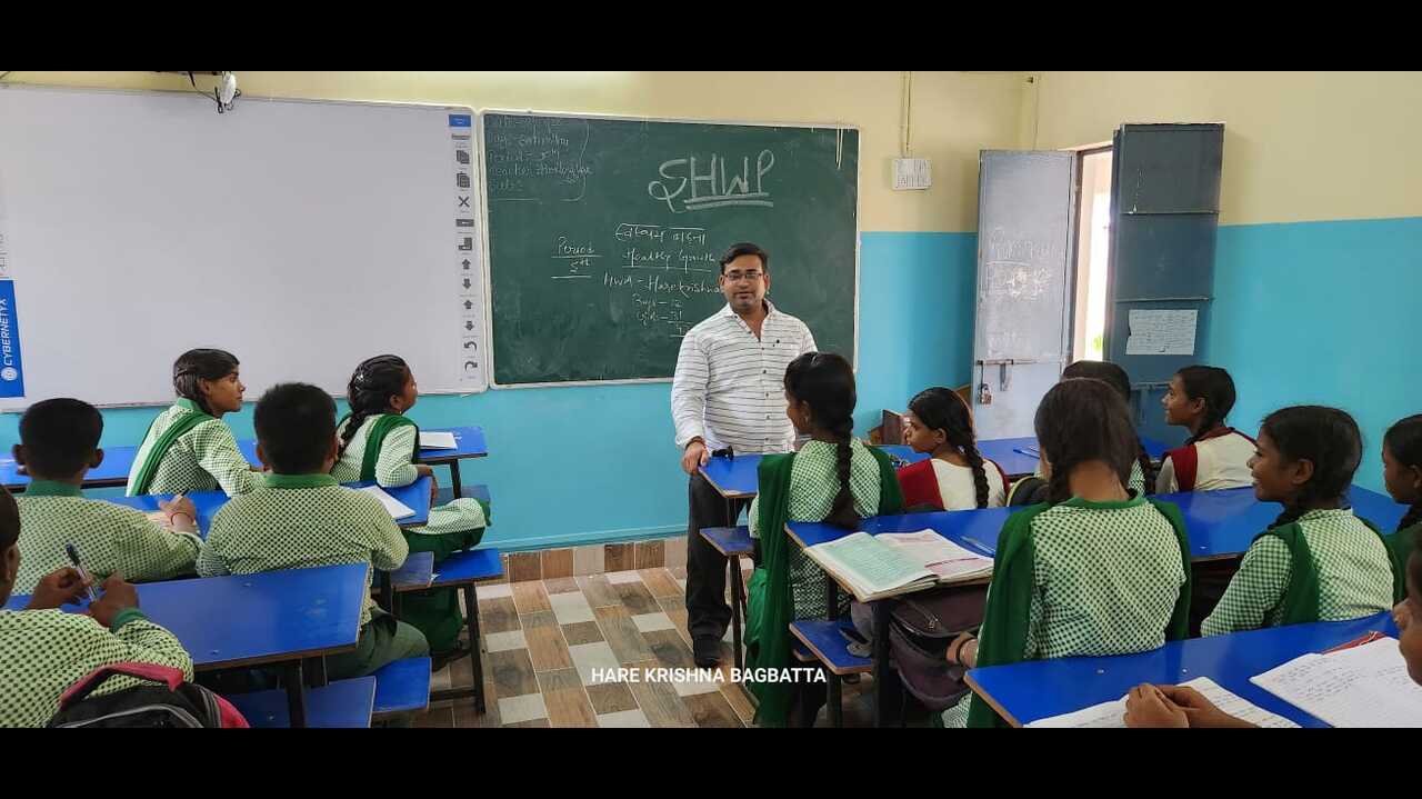 Against all odds, Bokaro principal helps students aim higher