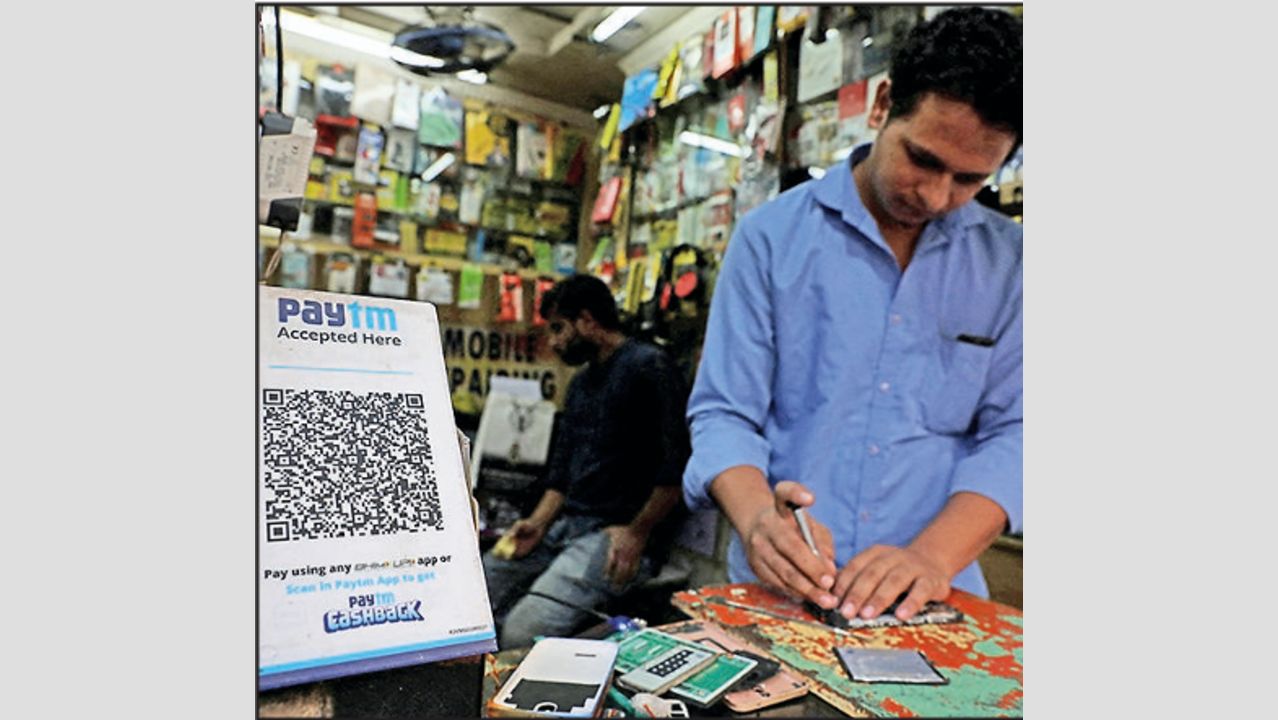 Traders wary of passing UPI charges to customers, seek move rollback