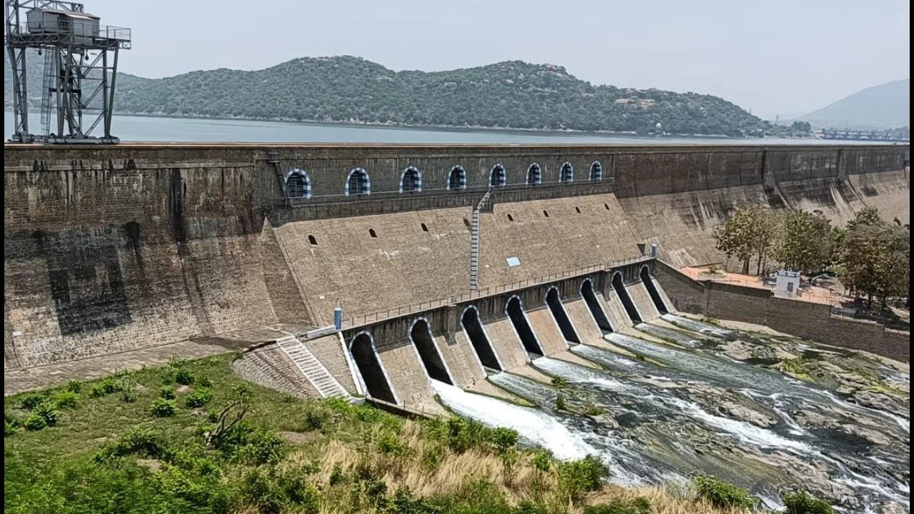 Cauvery water issue: Tamil Nadu moves SC against Karnataka’s non-compliance of CWMA direction