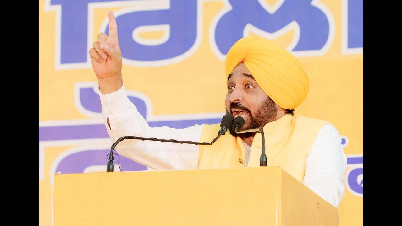 AAP sounds Punjab poll bugle with pamphlet, warns welfare schemes at risk