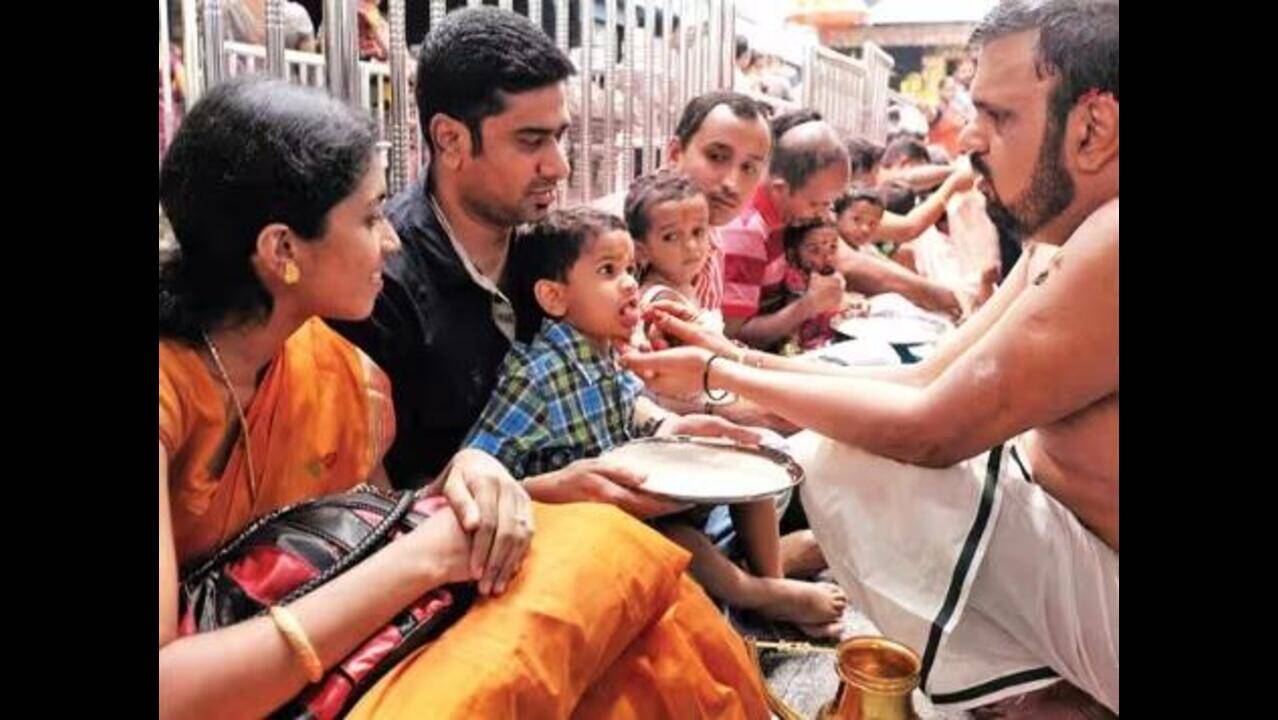 Nearly 16,000 children initiated into letters at Panachikkad on Vijayadashami