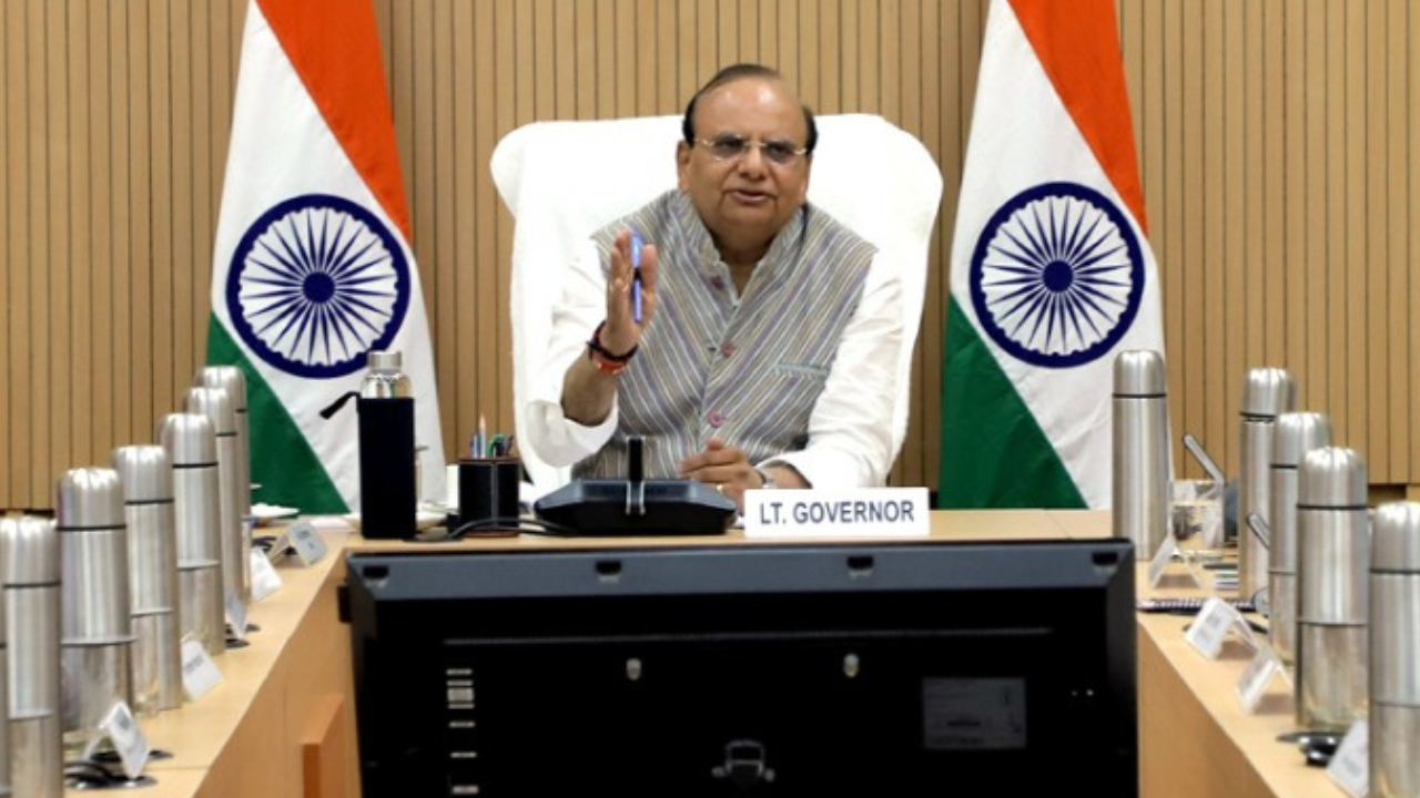 Weed out non-performing staff, Delhi lieutenant governor VK Saxena tells  chief secretary | Delhi News - Times of India