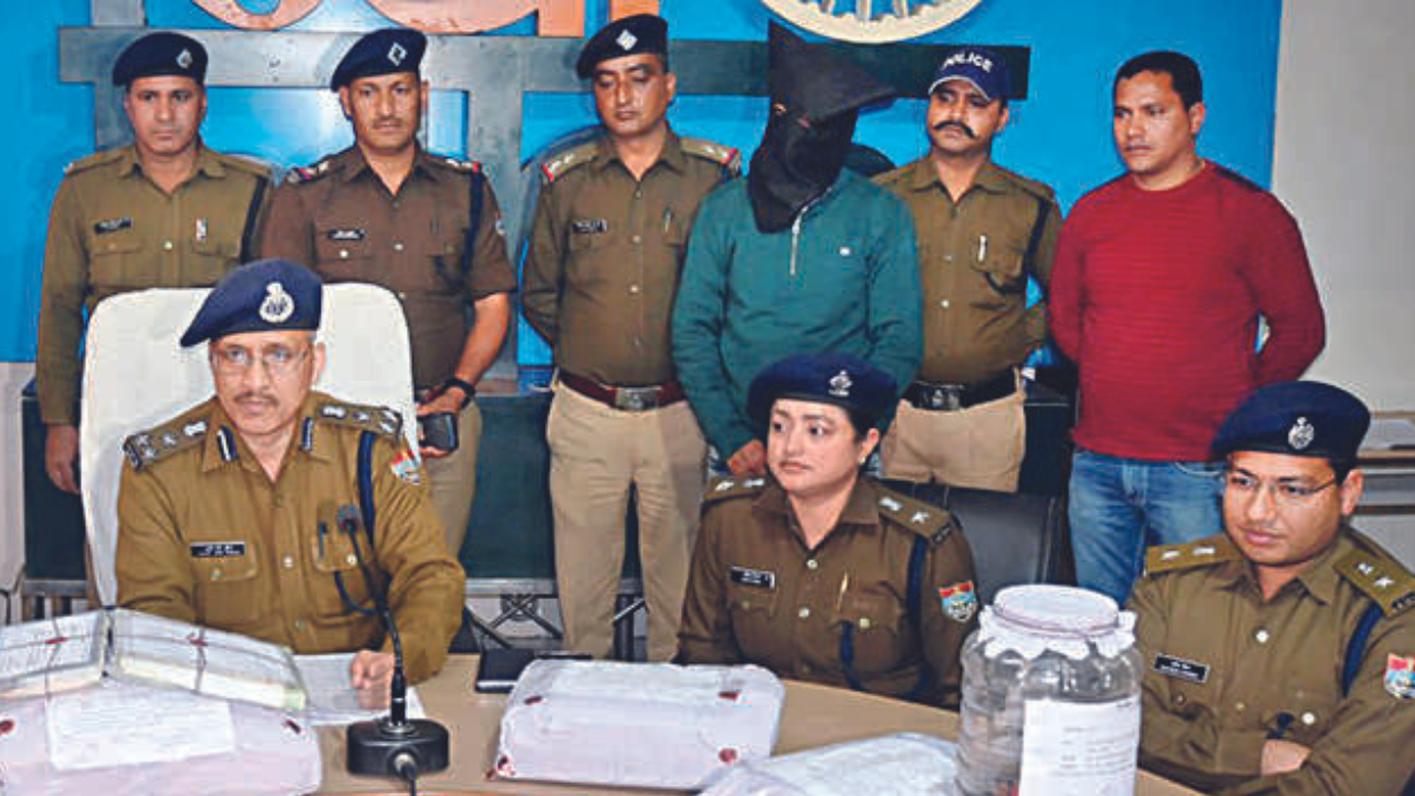 Dehradun police seize over 600 fake degrees of 5 states