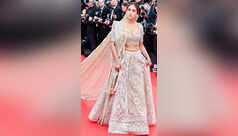 Sara walks as Princess of Pataudi at Cannes