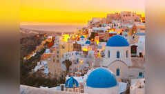 Novels that will transport you to Greece