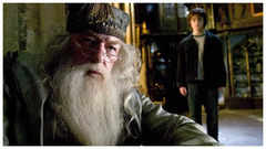 Dumbledore actor dies aged 82