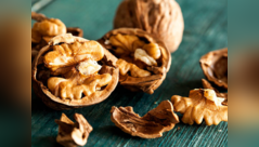 ​10 reasons you should eat walnuts daily​