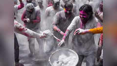 Why people should NOT have played Masaan holi