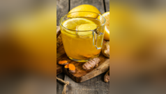 Melt belly fat with lemon turmeric water
