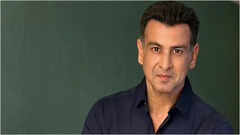 Ronit Roy issues stern WARNING to scammers impersonating him