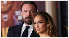 Does Ben Affleck feel happy about Jennifer Lopez and Brett Goldstein?