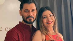Sambhavna Seth and husband Avinash welcome twins