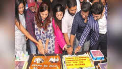 Cast of 'Ghum' celebrates completion of 800 epi