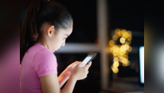 The right age to give kids phone?
