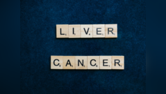 Woman with liver cancer had THESE signs