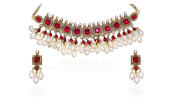 Kundan choker necklaces for pairing 