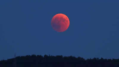 Lunar eclipse 2024: Date and time in India, significance of the 1st Chandra  Grahan of 2024 | - Times of India