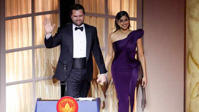 usha vance dress new years eve Usha Vance stuns in black at vice president dinner before Donald Trump  inauguration day: What future second lady wore