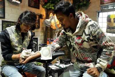 Coverup cases shoot up during shaadi season Bhopal tattoo artistes   Times of India