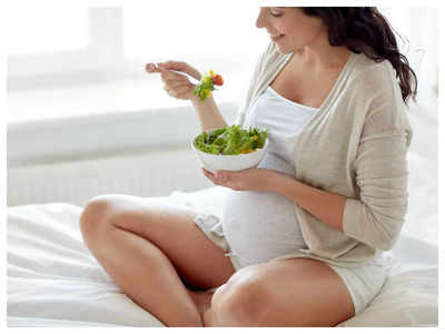 Experts suggest foods that may help in inducing labour naturally