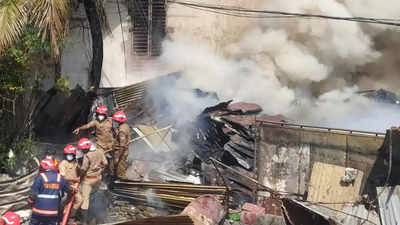 Thiruvananthapuram Fire: Major fire breaks out at scrap shop in  Thiruvananthapuram