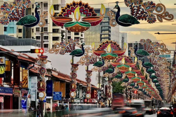 What makes Singapore's Little India extra special during Diwali?, Singapore - Vimarsana News