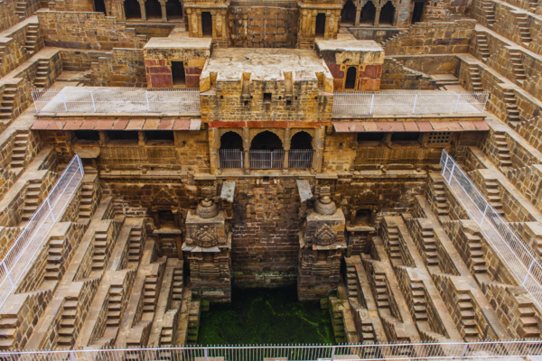 Chand Baori: Rajasthan's iconic stepwell and it cinematic connection with  Bhool Bhulaiyaa | TimesTravel