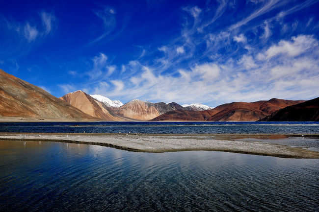 Pangong Tso - Leh Ladakh in pictures | HappyTrips.com